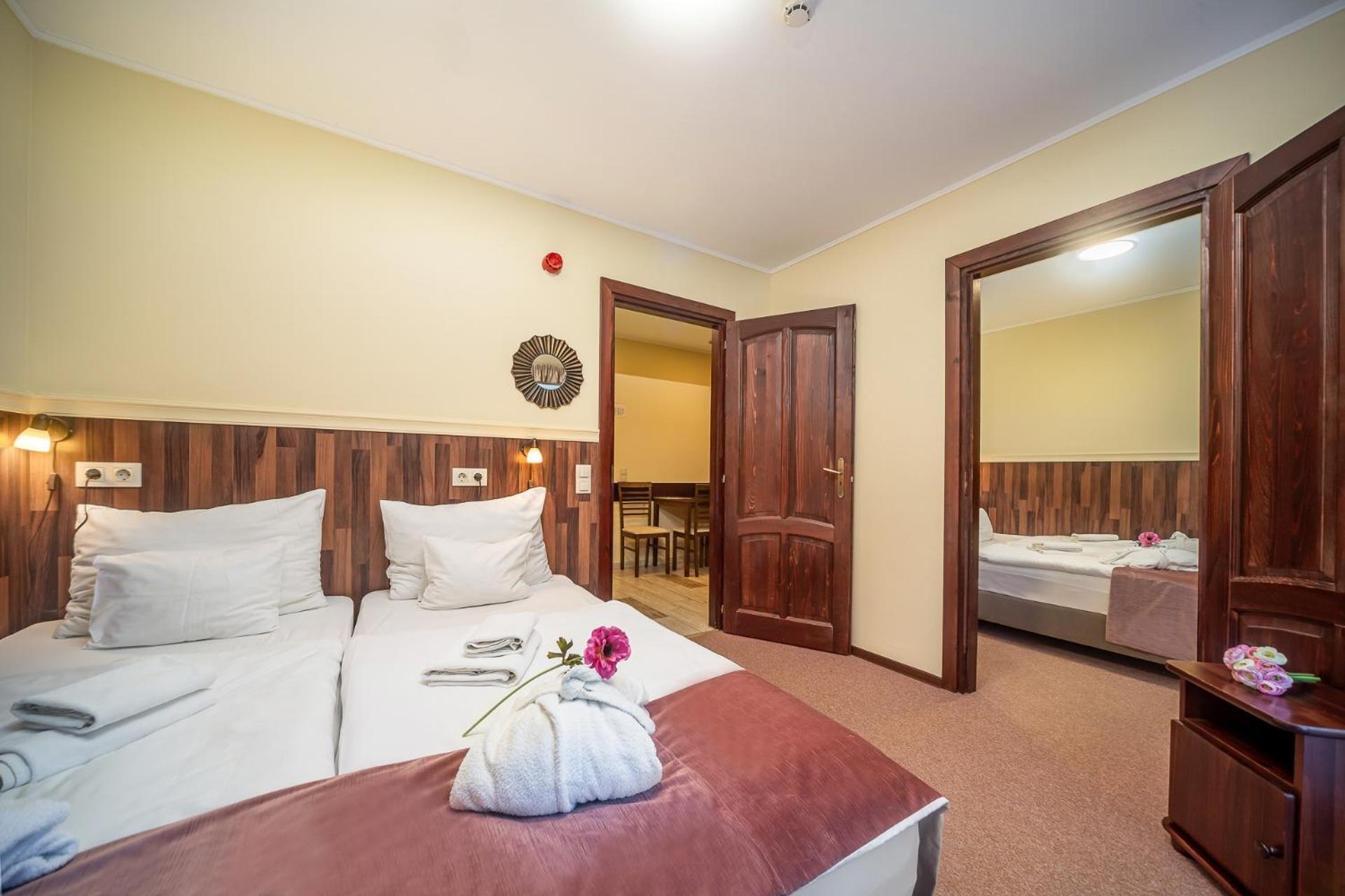 Tapioszecso Termal Hotel Vesta מראה חיצוני תמונה