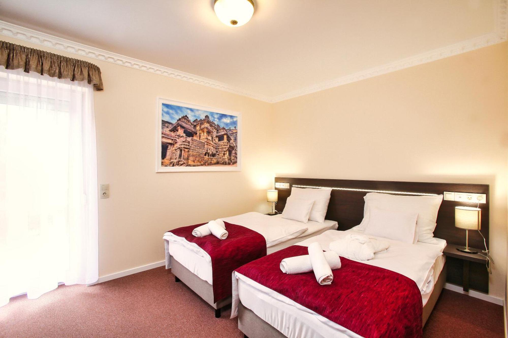 Tapioszecso Termal Hotel Vesta מראה חיצוני תמונה