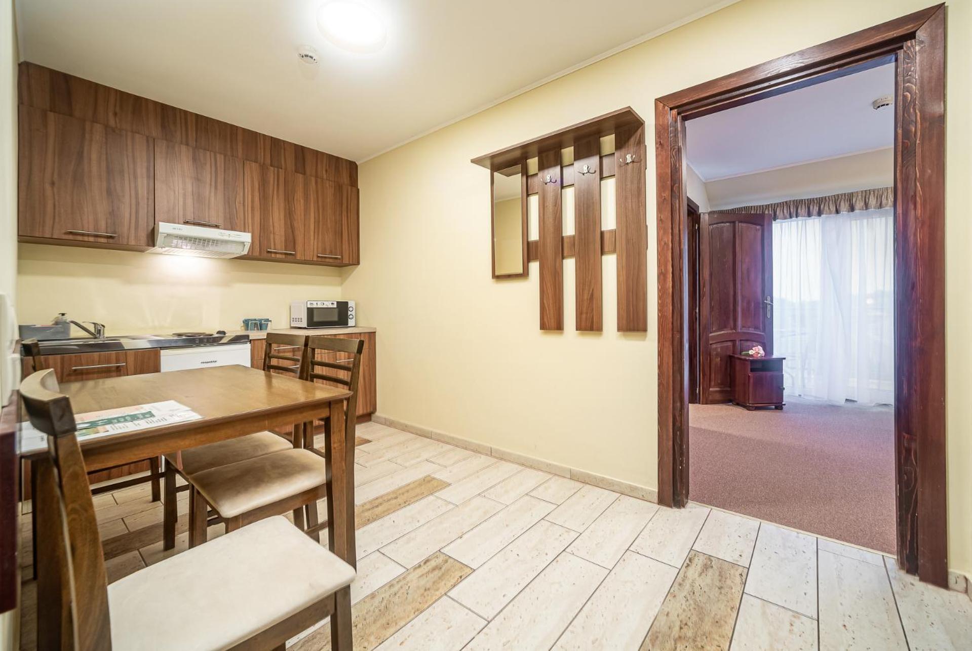 Tapioszecso Termal Hotel Vesta מראה חיצוני תמונה