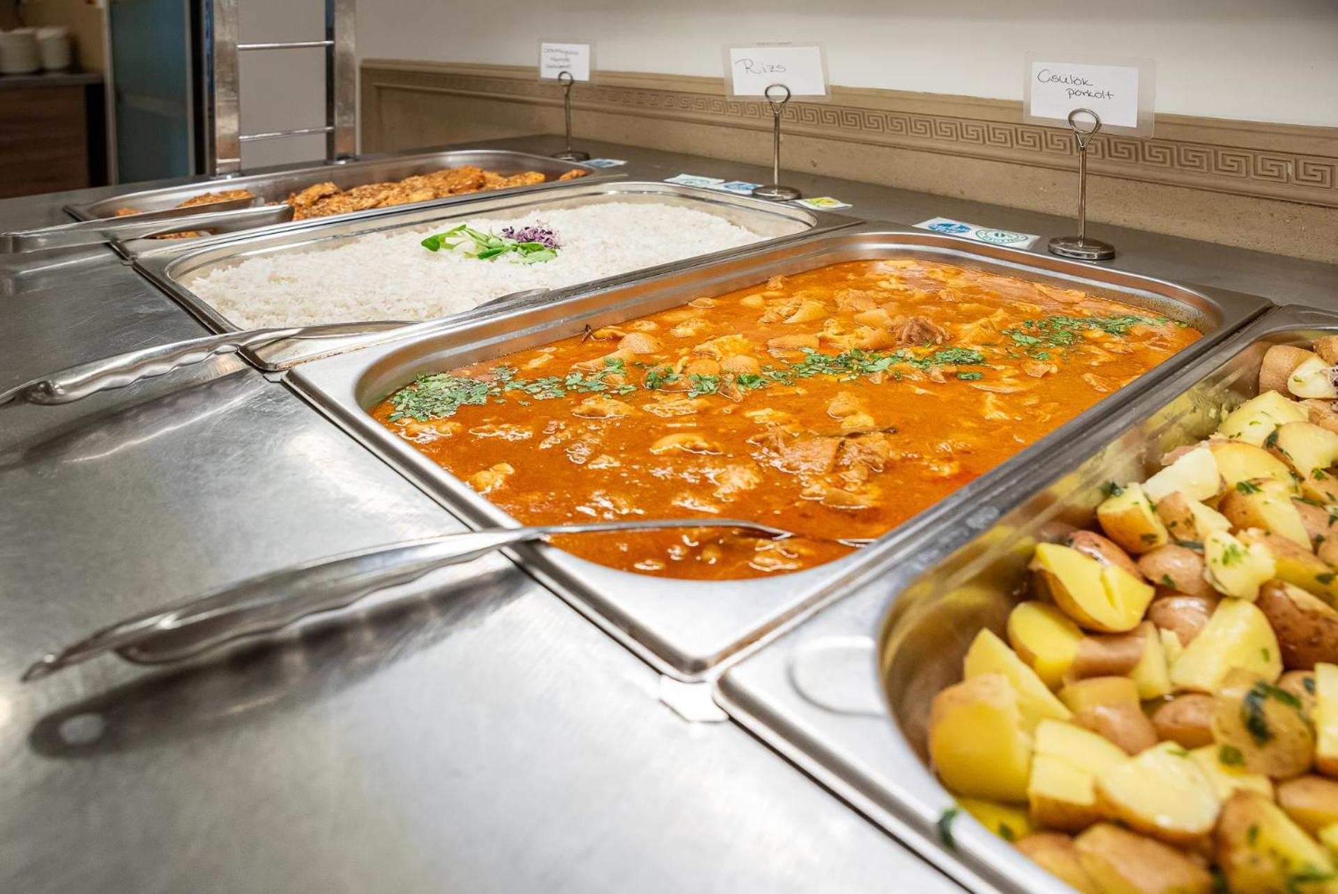 Tapioszecso Termal Hotel Vesta מראה חיצוני תמונה